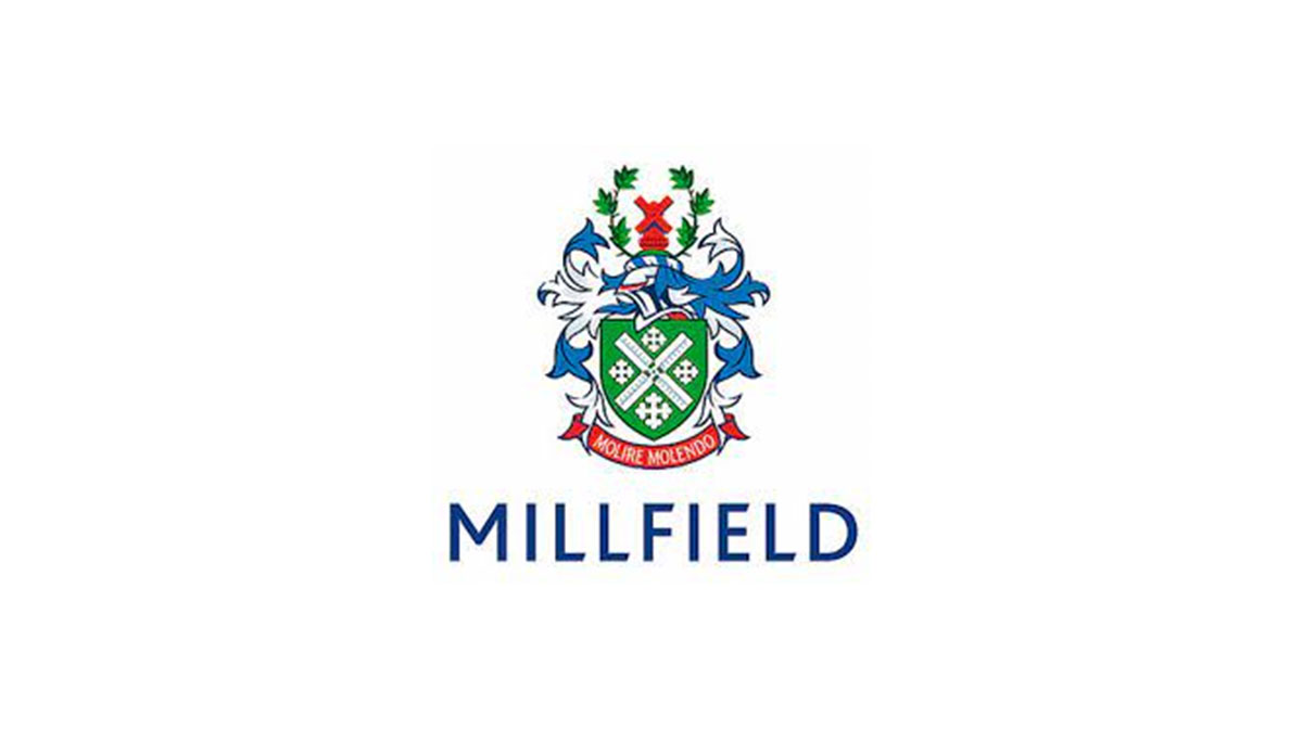 Millfield School ミルフィールド　英国